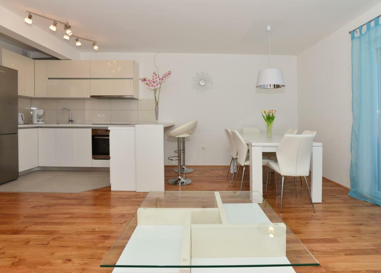 Apartman Dominik Makarska Kültér fotó