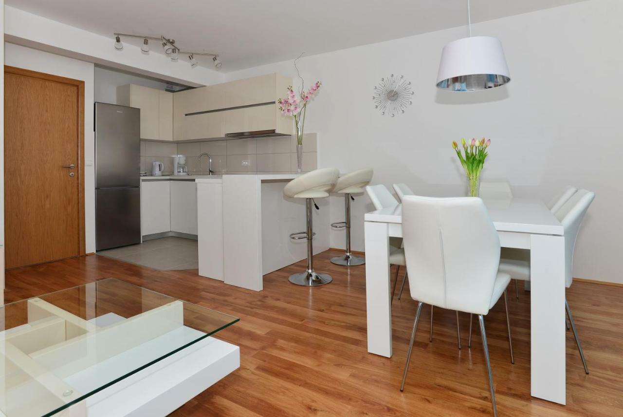Apartman Dominik Makarska Kültér fotó