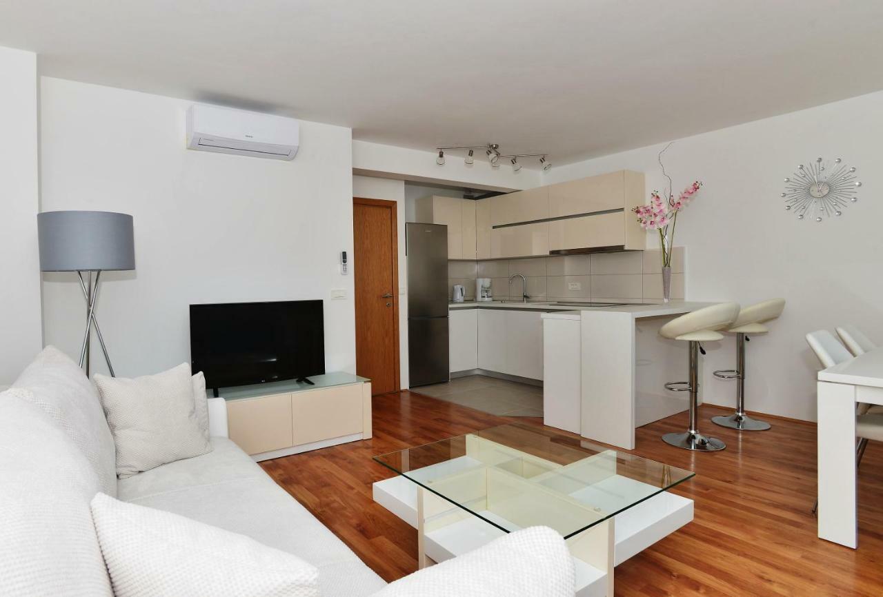 Apartman Dominik Makarska Kültér fotó